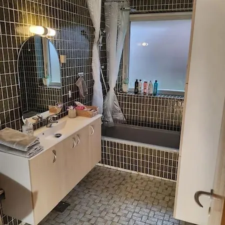 Apartmán Family Friendly B, 900m To Lego House, Parking, Legoland, Lalandia *