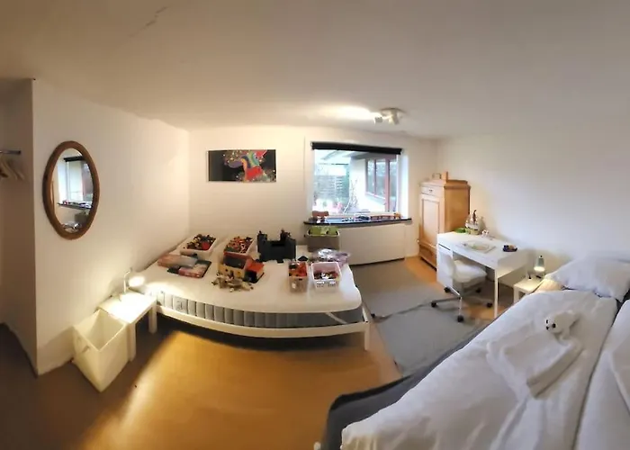 Family Friendly B, 900m To Lego House, Parking, Legoland, Lalandia