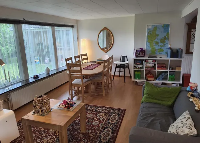 Family Friendly B, 900m To Lego House, Parking, Legoland, Lalandia * Billund